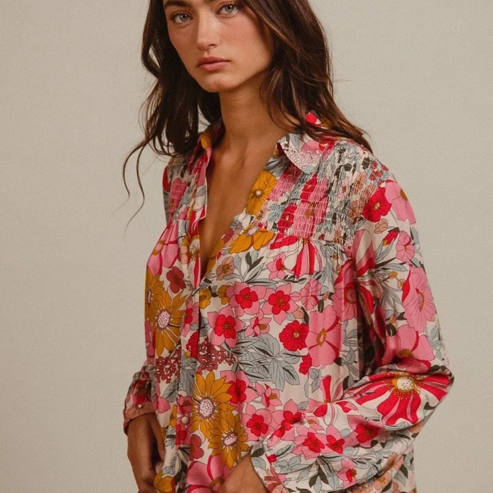 BiBi Woven Floral Printed Shirt Top - Picture 3 of 15